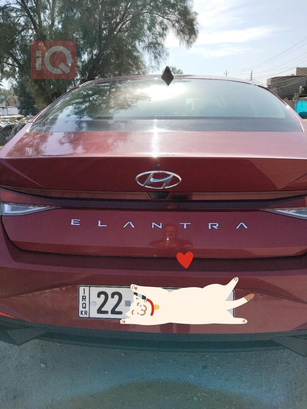 Hyundai Elantra